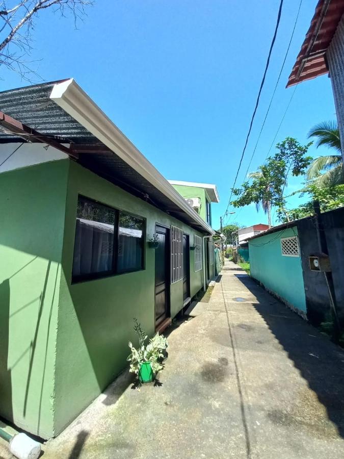Apartamentos Caiman Tortuguero Exterior foto